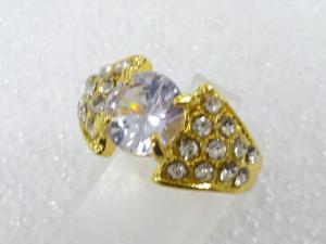 クリスタル　指輪(12号)